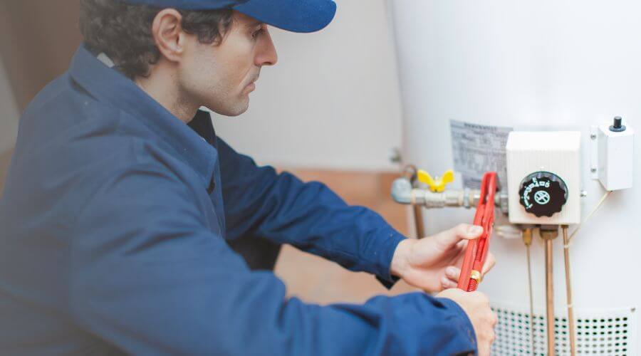 Local water heater installation in Clarkson, KY
